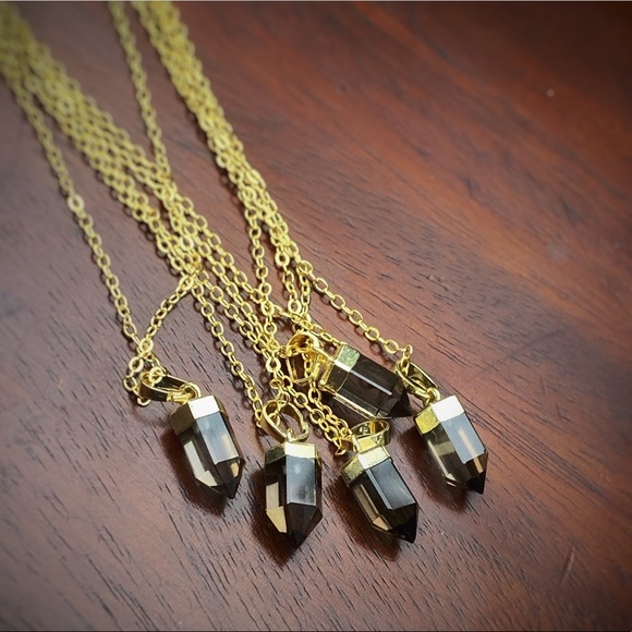 18K Smoky Quartz Point Necklace - Picture 4 of 4